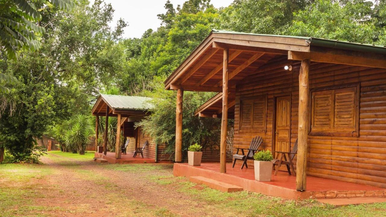 Cabanas Soltame Carnaval Puerto Iguazu Ngoại thất bức ảnh